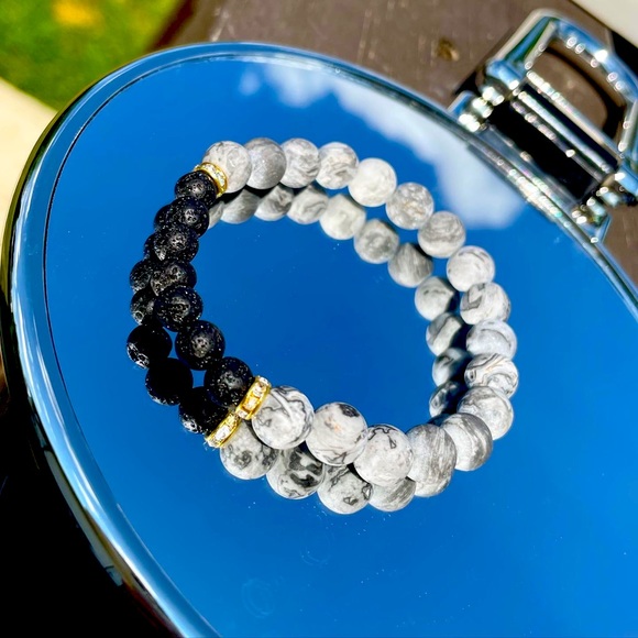 Handmade bracelet by @jewels.bymaddy on insta - Picture 2 of 2